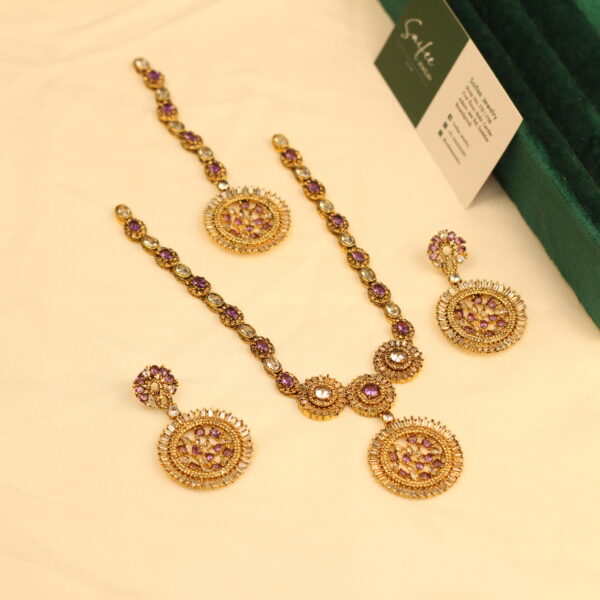 Charlotte Regal Set - Antique